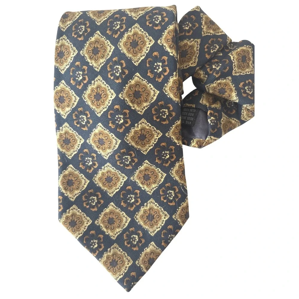 Biella G Vasta Collezioni Silk‎ Tie Made in Italy Navy Gold Medallion Geometric